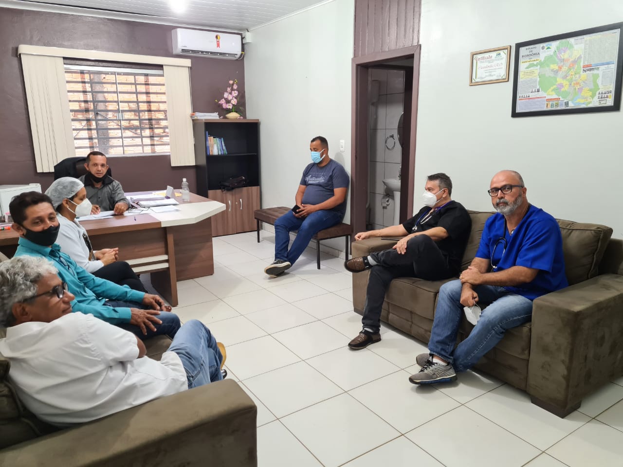 CACAULÂNDIA: Médicos pedem apoio de vereadores para aprovação de projeto de equiparação salarial em relação a outros municípios