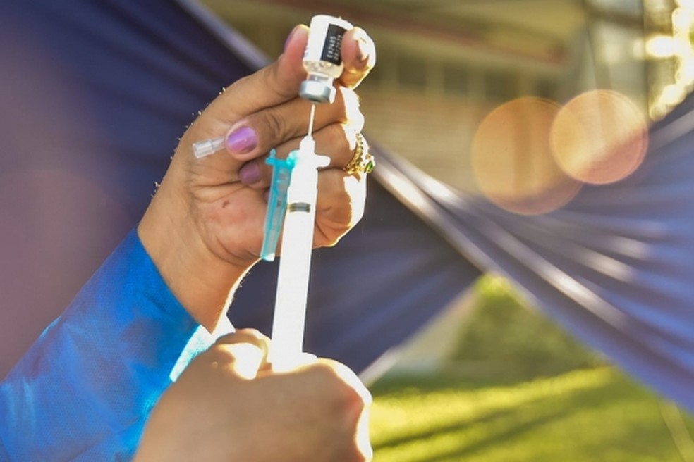 Dois municípios de RO vacinaram mais de 50% da população contra a Covid; Cacaulândia tem taxa de 26,95%