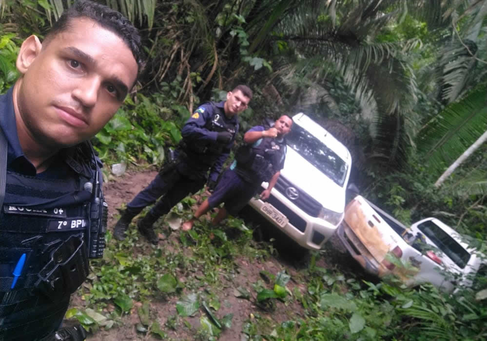 Policiais recuperam veículos furtados da Idaron na zona rural de Monte Negro