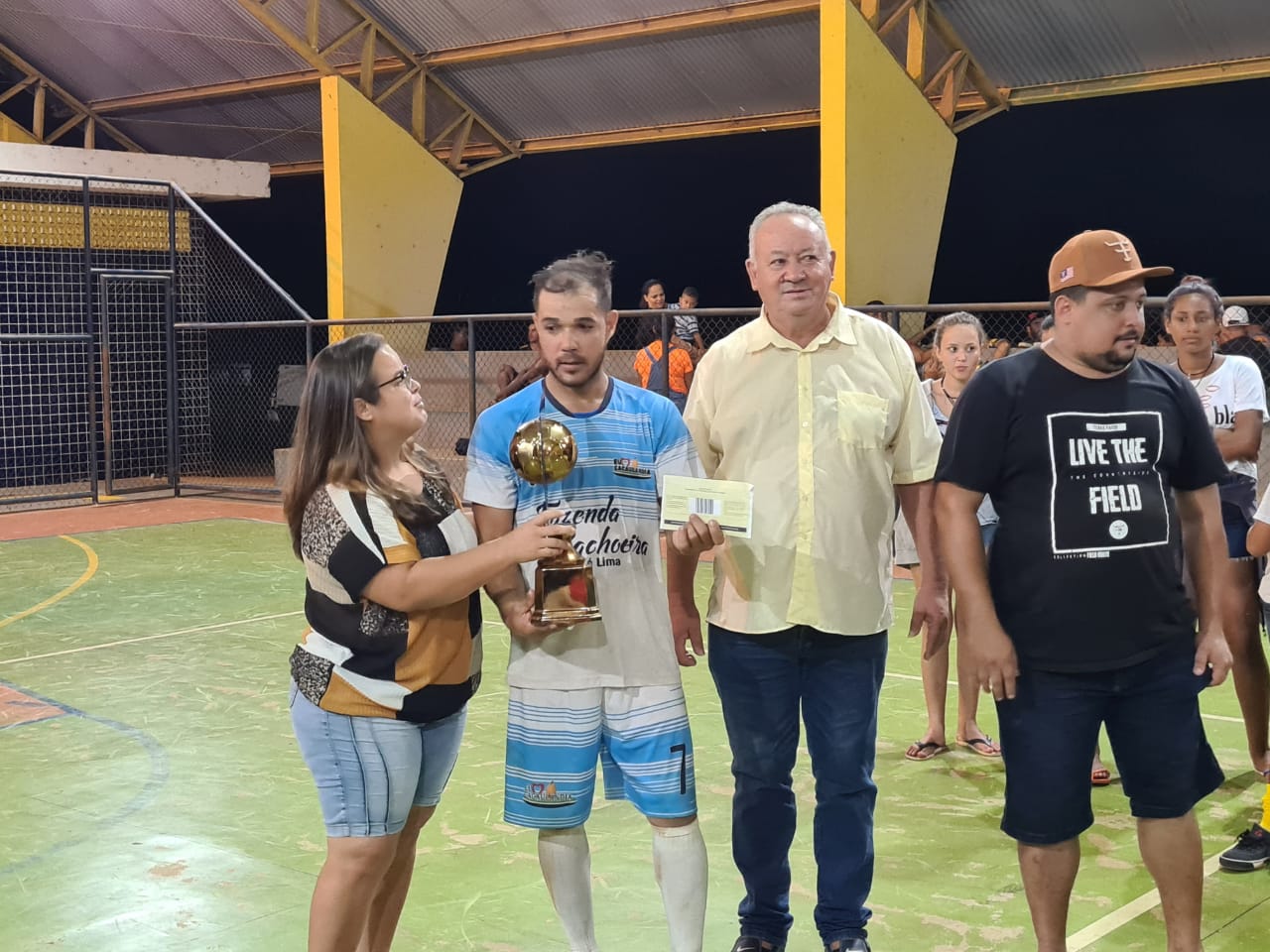Vereadora Samira Pieper prestigia Final do Campeonato de Futsal do Cunha do Marechal e agradece a todos os apoiadores e envolvidos